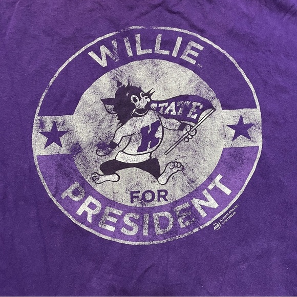 Kansas State Wildcats Mascot Willie For President Purple T-Shirt Size Large NCAA - Picture 3 of 14